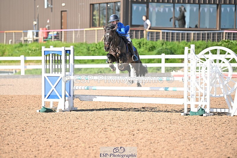 240504A-173227-03215 - Cls 24 Springboard 128cm & 138cm