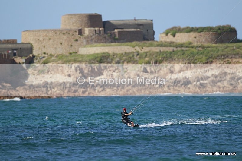 KS 280712 1 - Kite Surfing