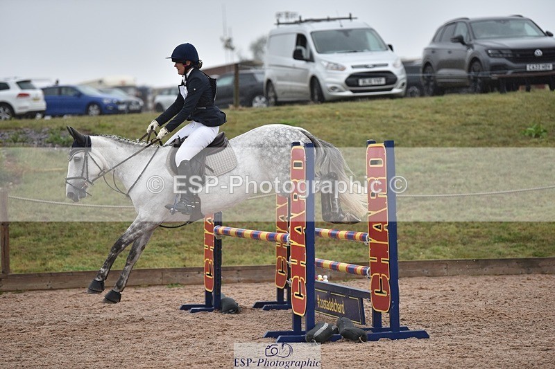 250830-102240-00141 - A-003-Kate.Darby