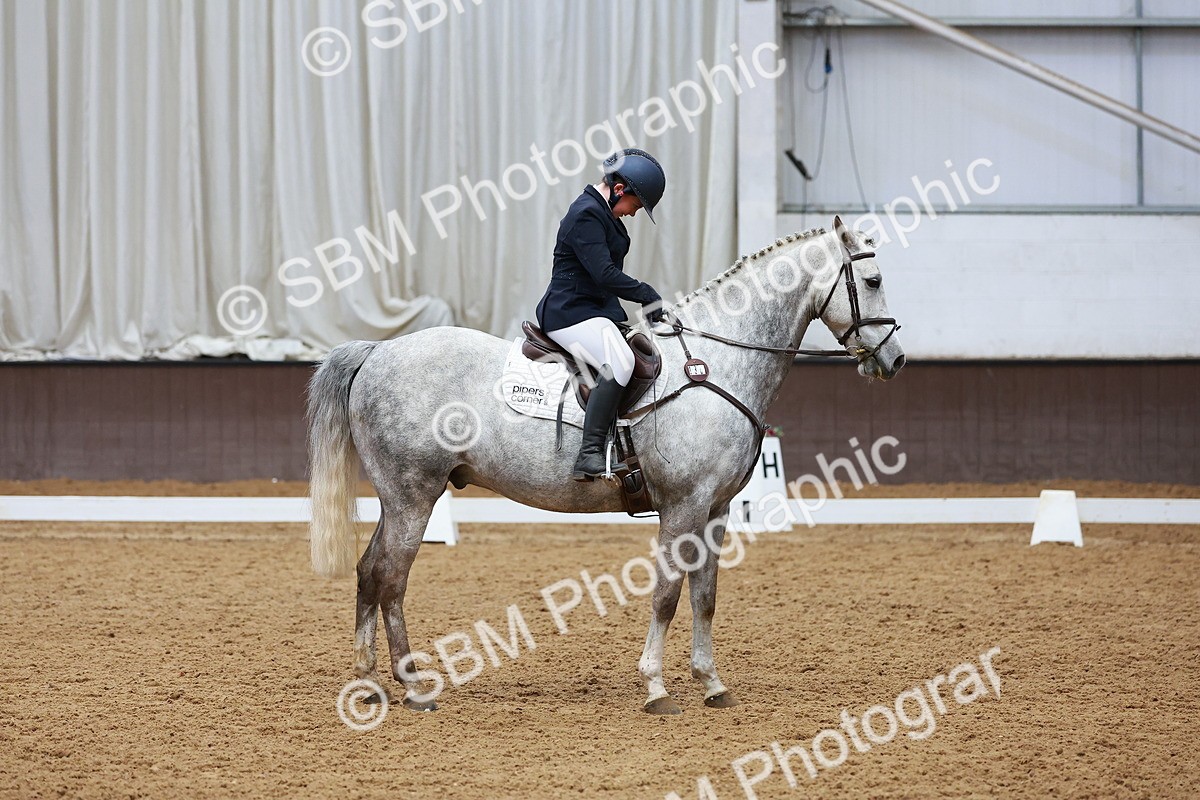 SBM_003811 - Class 11 - Novice 2
