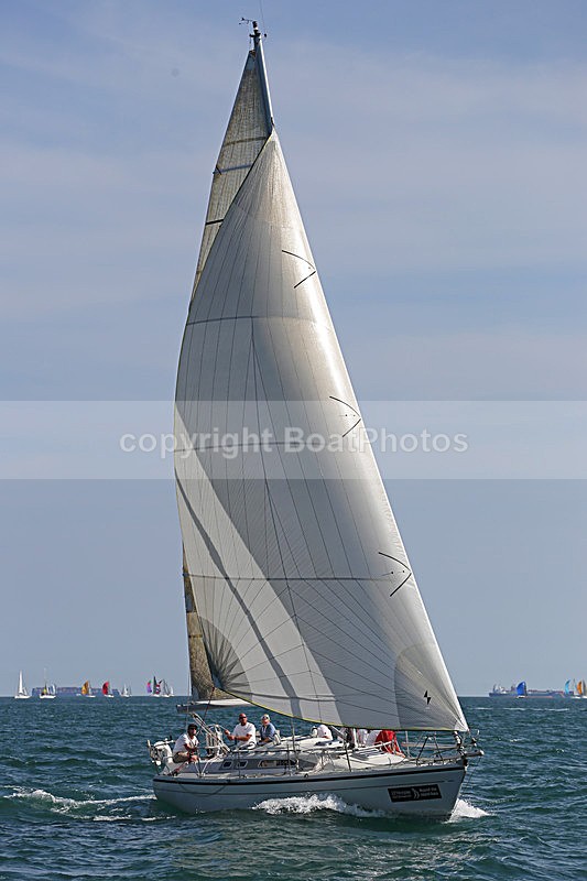 140621 CLOUDY BAY GBR3428T IMG_9197 - ROUND THE ISLAND - 21st June 2014