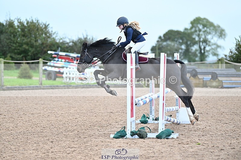 231029A-102335-02716 - 70cm Club and Schools