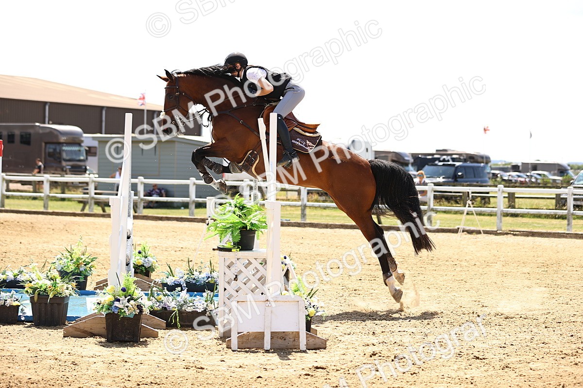 SBM_001278 - Class 16 - GFS Senior Newcomers 1.25m