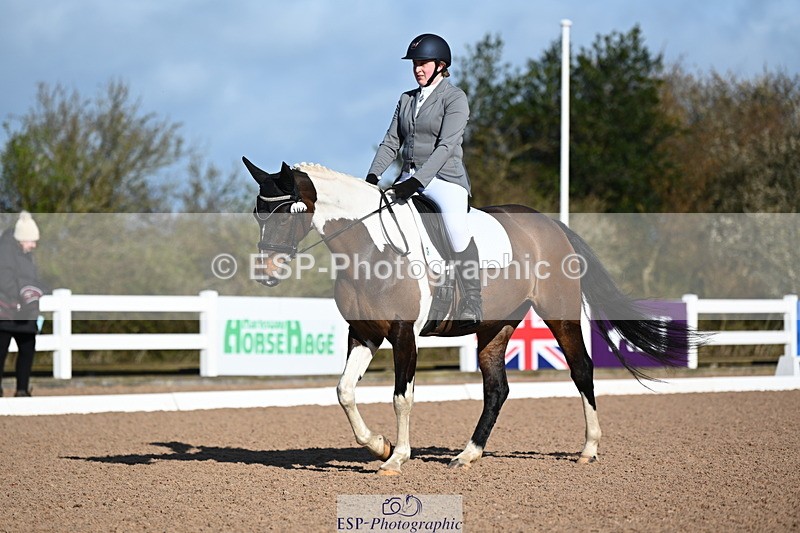 240323A-091321-00882 - MyQuest Intro A