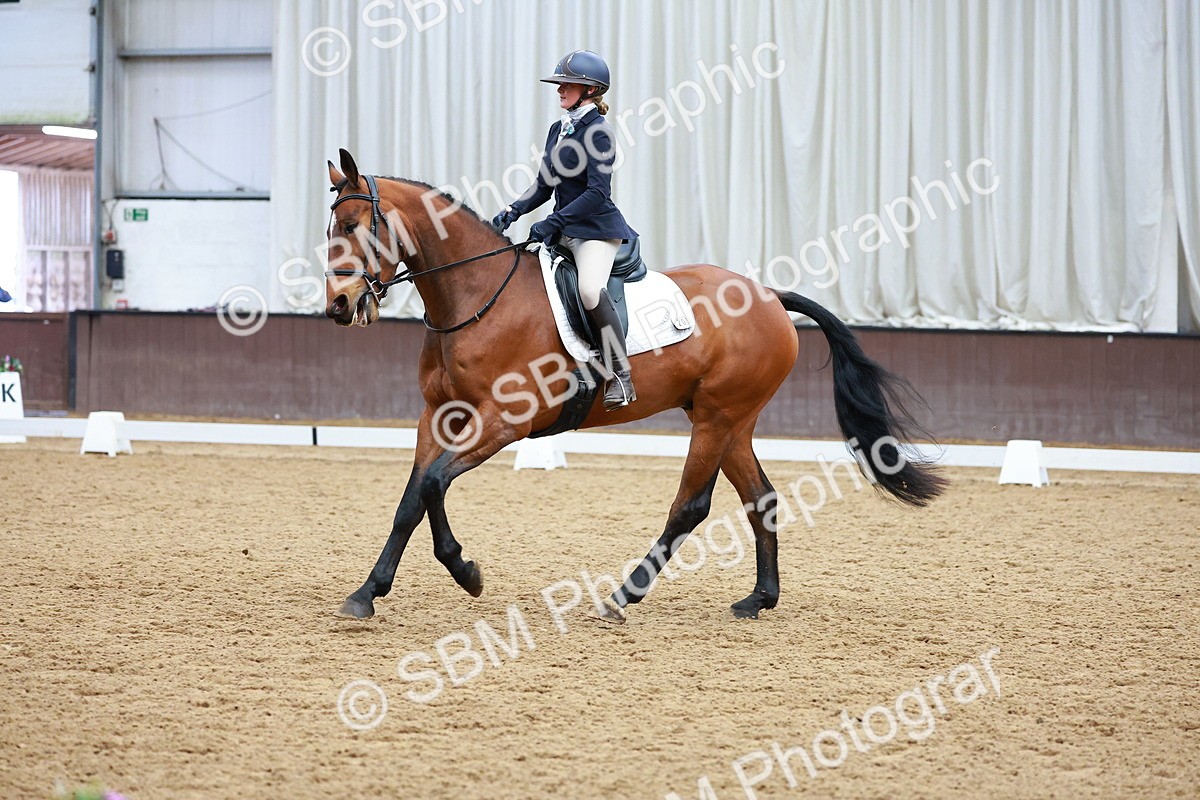 SBM_003288 - Class 11 - Novice 2