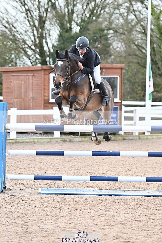231208A-135252-01026 - Cls 6 Foxhunter & 1.20m Open