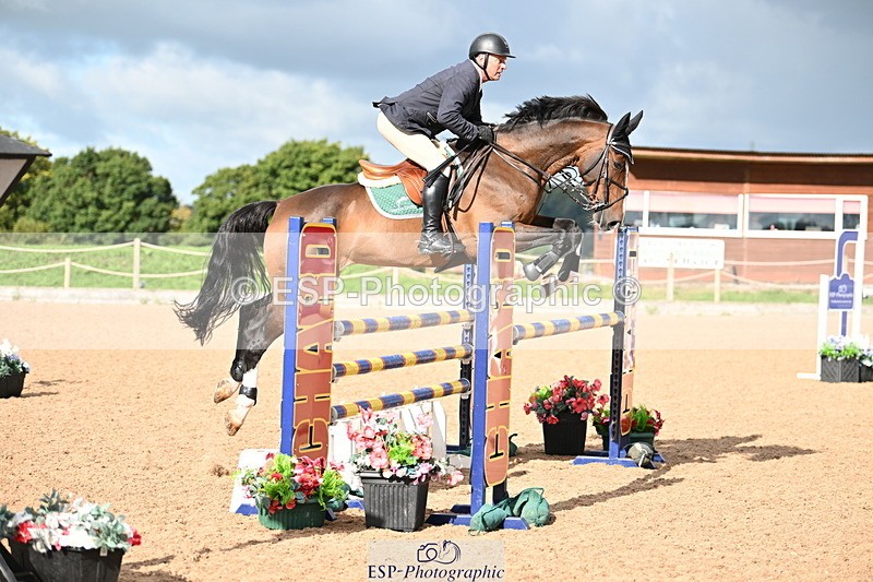 240912A-100407-00331 - Cls 1 Snr 1.05m & 1.10m Open