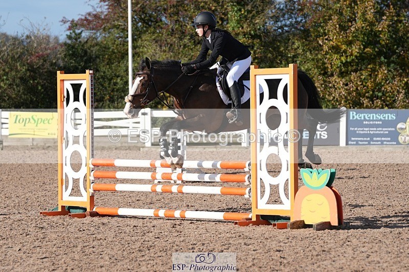 251025-111617-00167 - Chard 25th & 26th Oct BS Juniors/COH/Club/schools unaffiliated showjumping