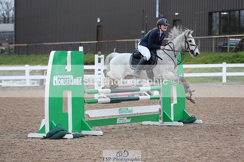 240211A-103909-02176 - Cls 4 Pony Discovery & 90cm Open