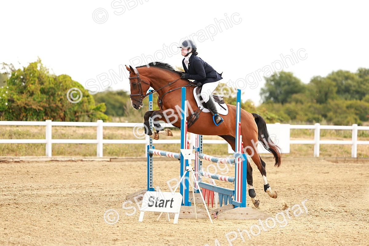 SBM_002213 - Class 9 - Senior British Novice - 90cm