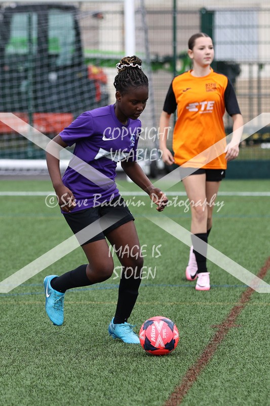 1DX31394 - Sat 6th U12 Girls
