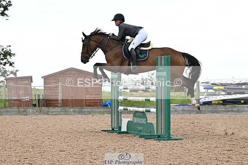 240828A-154733-01209 - Cls 5 Snr Foxhunter and 1.20m Open