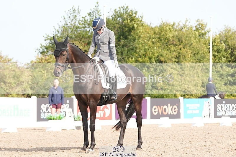 250817-094217-07592 - 094-Alicia.GriffithsSeagry.Danita