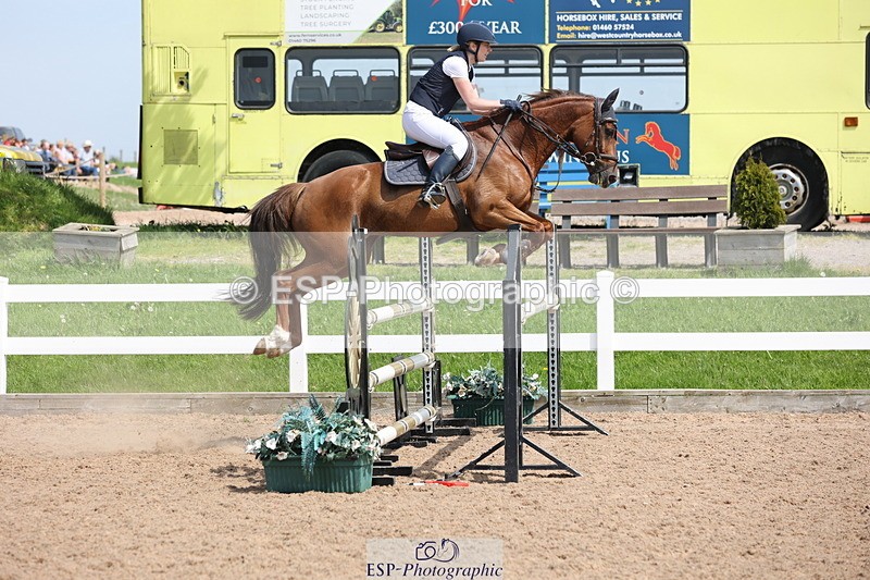 240510A-144700-07853 - Cls 17 1.05m National Am Quali