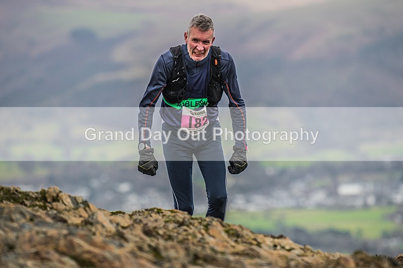 BOS-571 - Kong Running B.O.S. (Barrow, Outerside, Stile End) Fell Race Saturday 24th January 2026