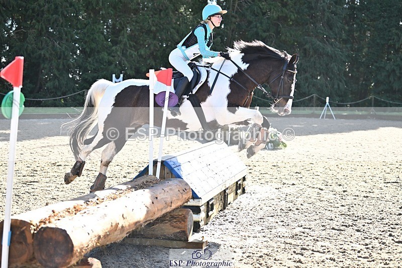 240303-102932-02881 - Cls 2 80-85cm Start to 11.00 CW