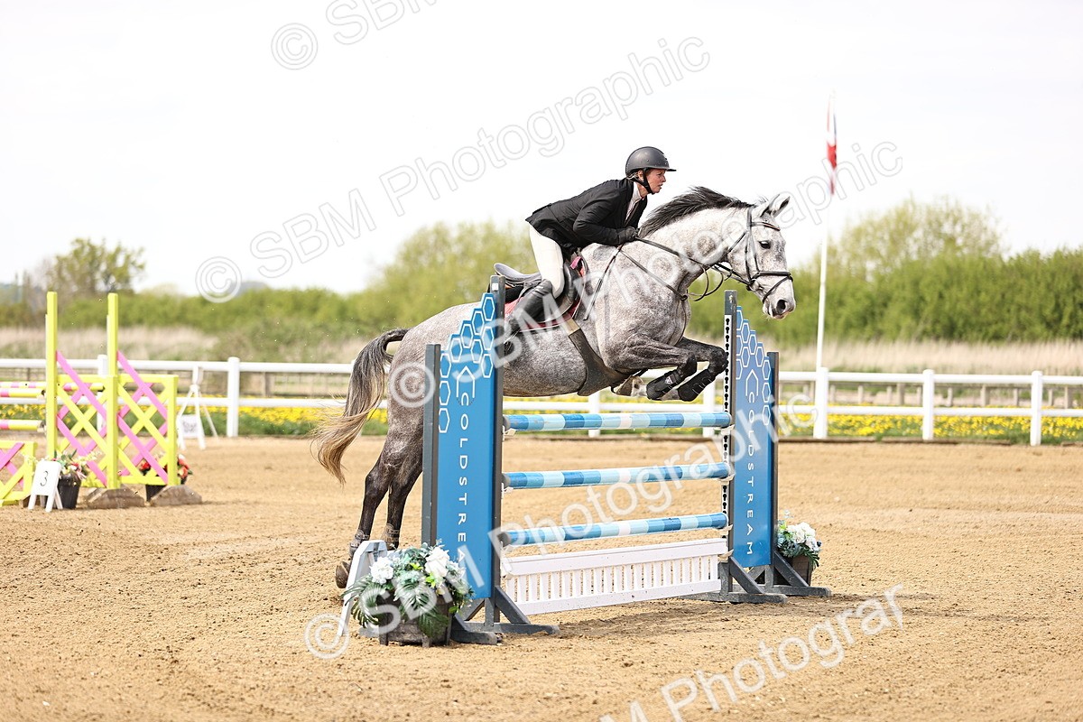  - Class 12 - Senior 1.15m Open