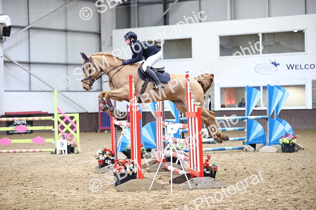 SBM_004822 - Class 16 - Senior Newcomers - 1.10m