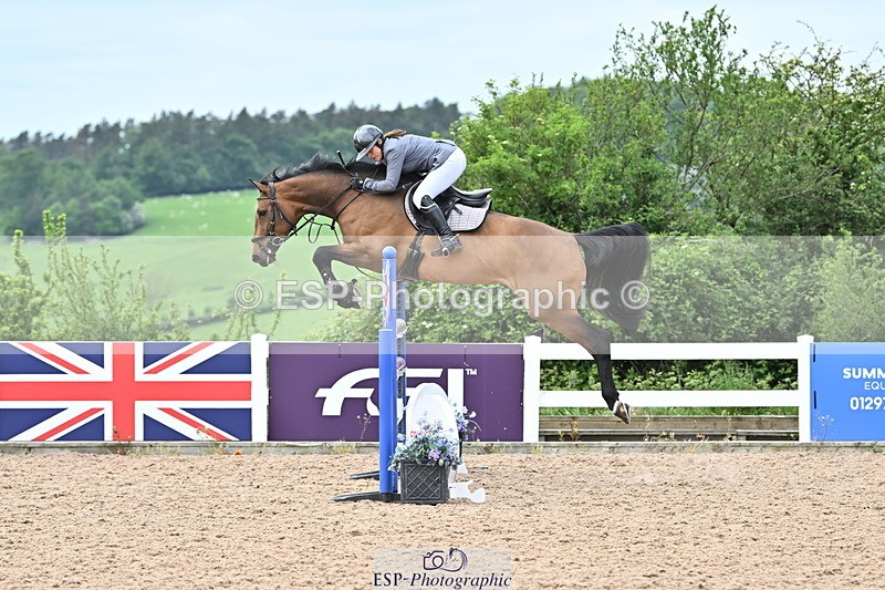 240523A-140527-02041 - Cls 5 National 1.30m