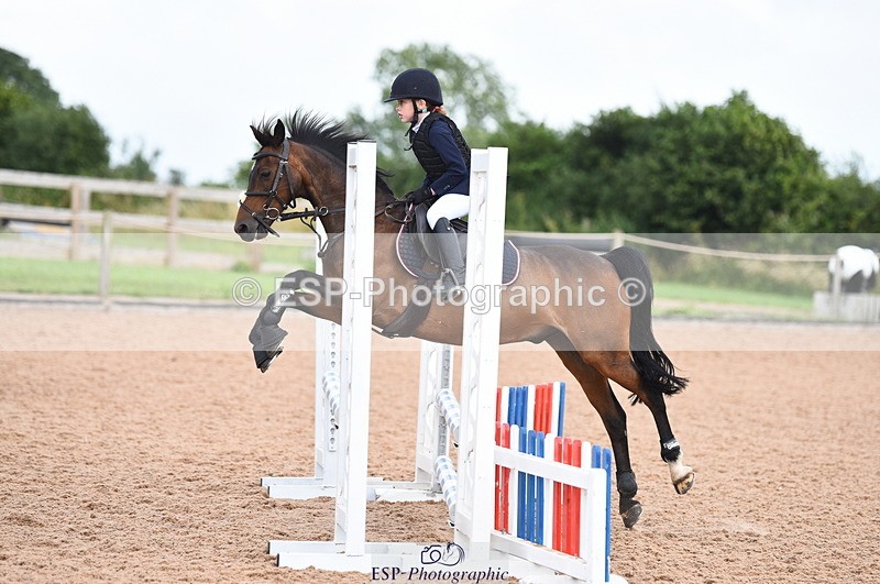 230711A-163344-00043 - 70cm