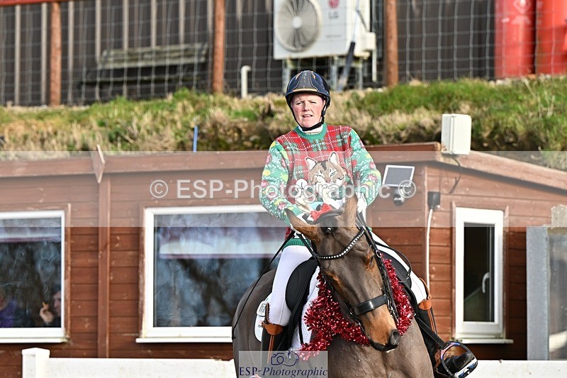 241214-131527-02364 - 106-Tyler.Bradshaw-Mexx