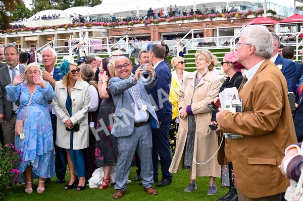 230824-Race 7-Treasure Time-9705 - Race 7 5.20pm Sky Bet Mile Handicap