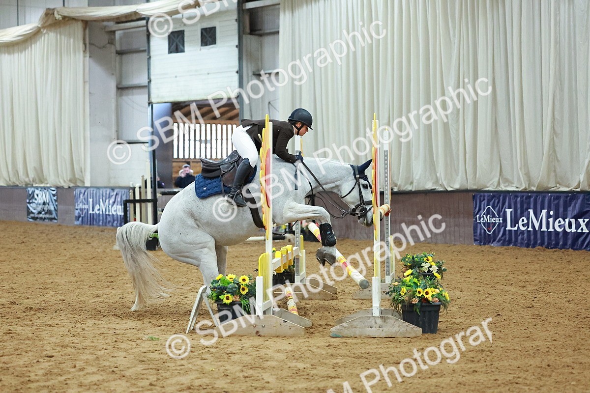 SBM_007280 - Class 19 - Senior Newcomers 1.10m