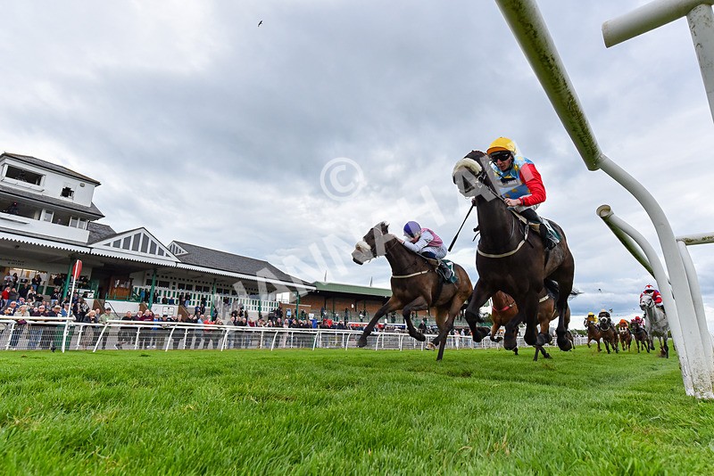 210526-Race 6-Filey Beach-8319 - Race 6 16.50pm Bet At racingtv.com Handicap