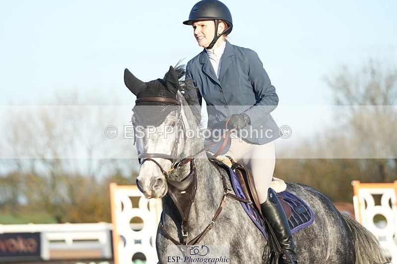 251108-083134-01757 - Cls 9 British Novice and 90cm Open