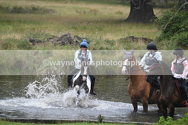 WJ7_8855 - Time at Water 11:53 to 12:23