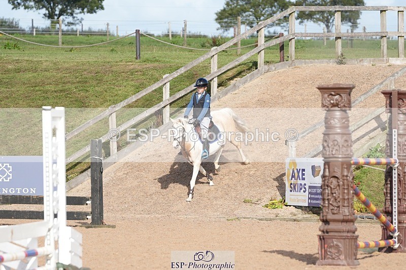 260926-155843-01344 - Cls 13 70cm Speed Derby