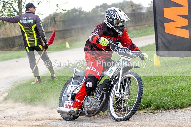 20251018-R7-9B3A9966 - Latest Photographs