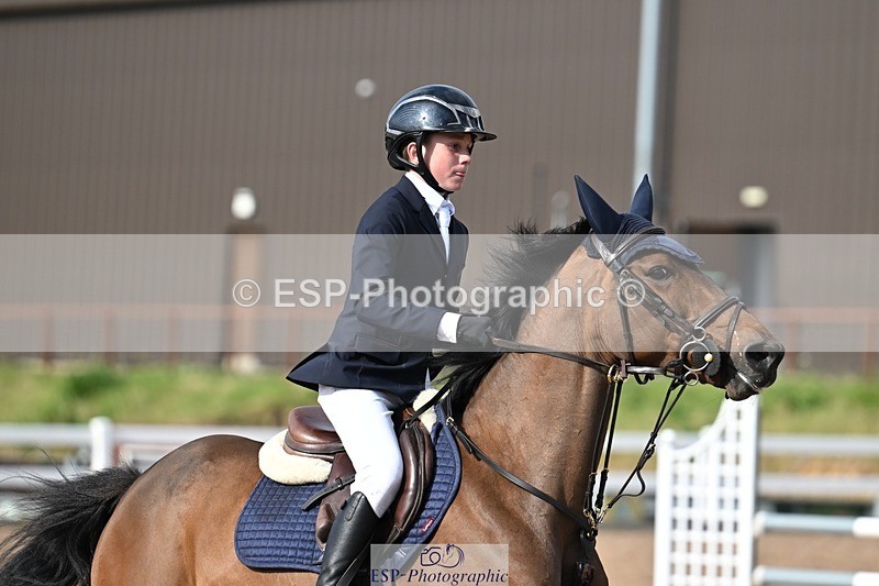 260627-175449-05884 - Cls 27 Foxhunter and 1.10m