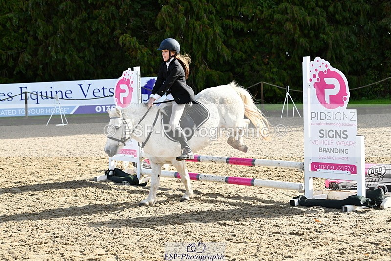 251004A-112554-00617 - Classes 4 & 5 50cm