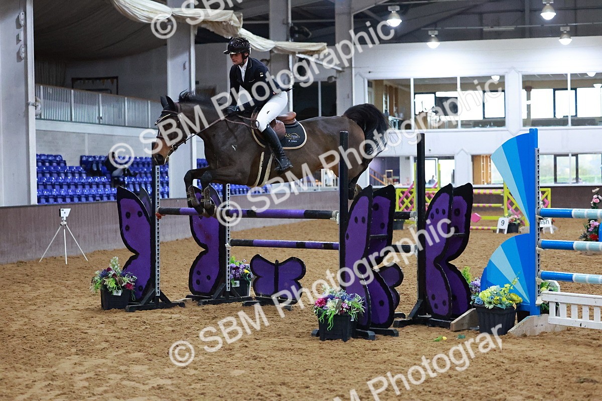 SBM_001944 - Class 5 - Senior Foxhunter - 1.20m