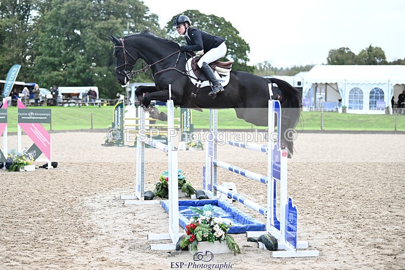 241025-093521-05095 - 132-Mollie.Summerland-MOJO