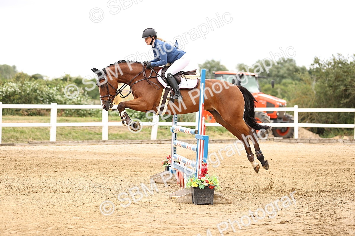 SBM_003104 - Class 21 - Senior Newcomers - 1.10m