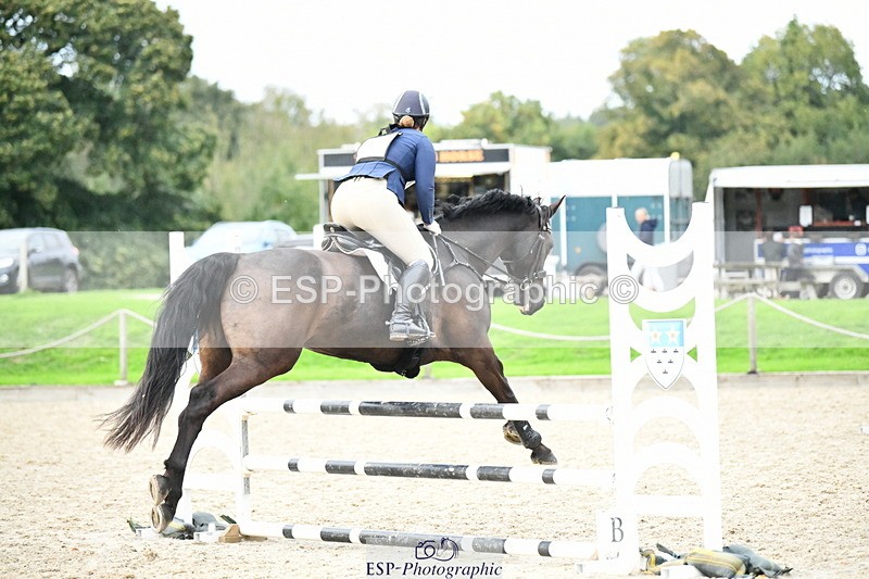 251004A-173054-02476 - Classes 12 & 13 90cm