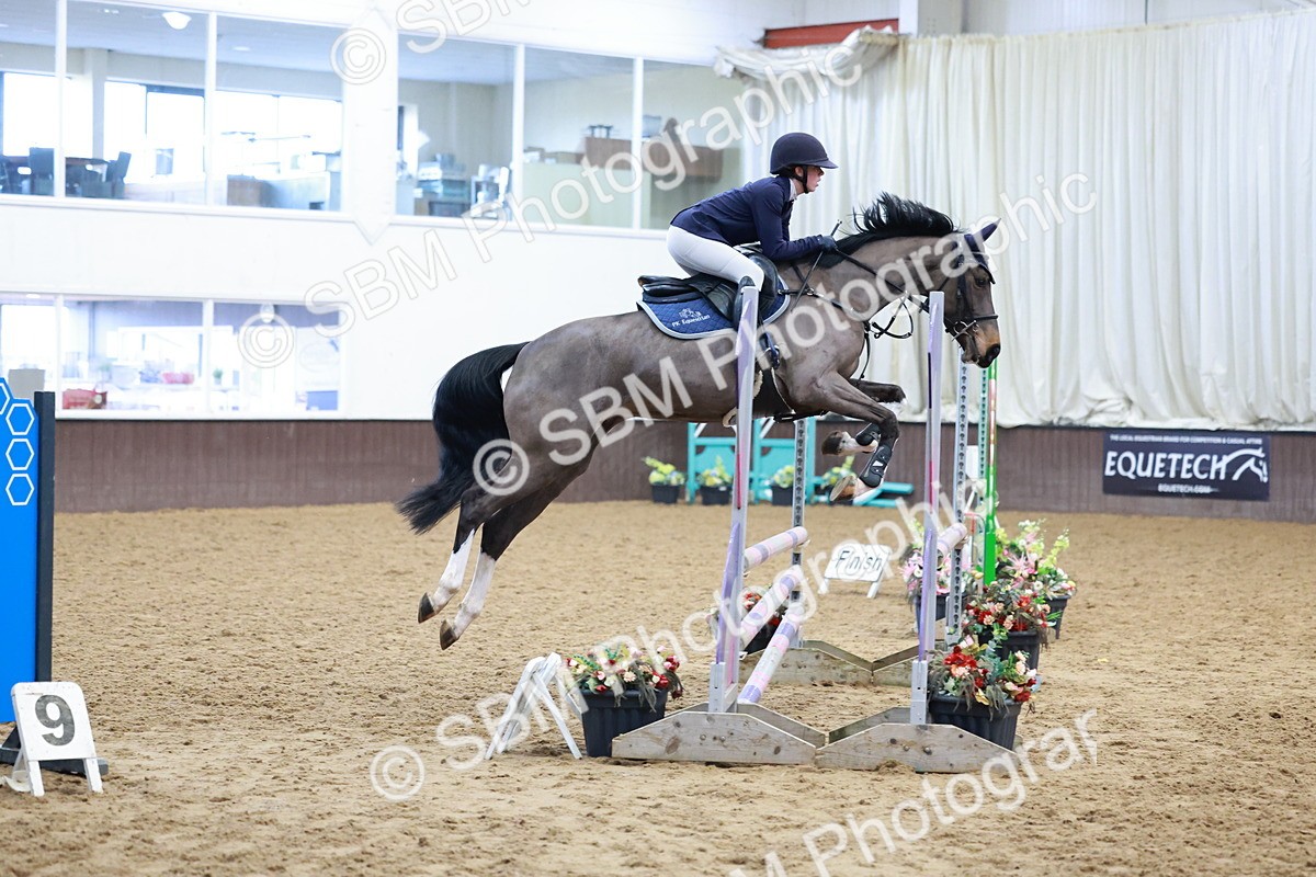 SBM_002998 - Class 9 - Equissage Pulse Senior BritiNovice/ 90cm Open