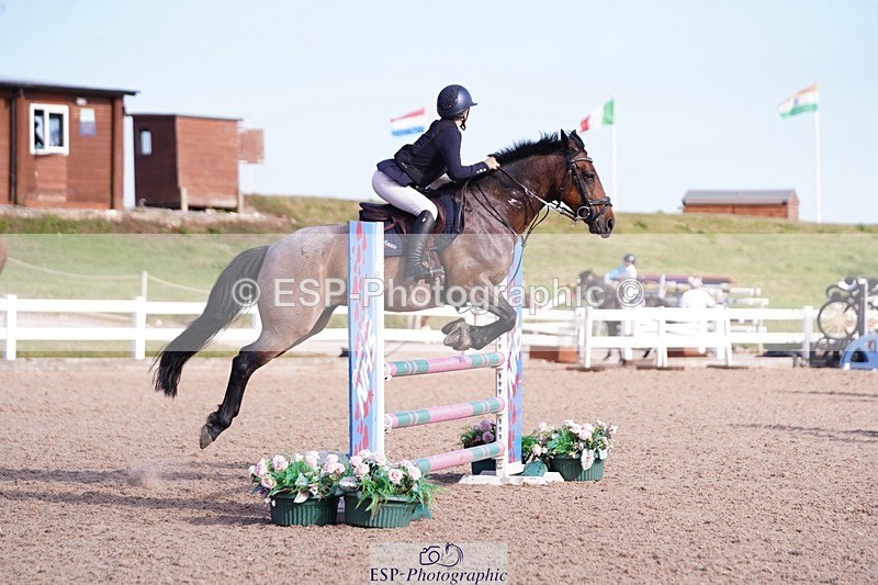 250628-181124-07422 - Cls 24 Pony Discovery & 90cm Open