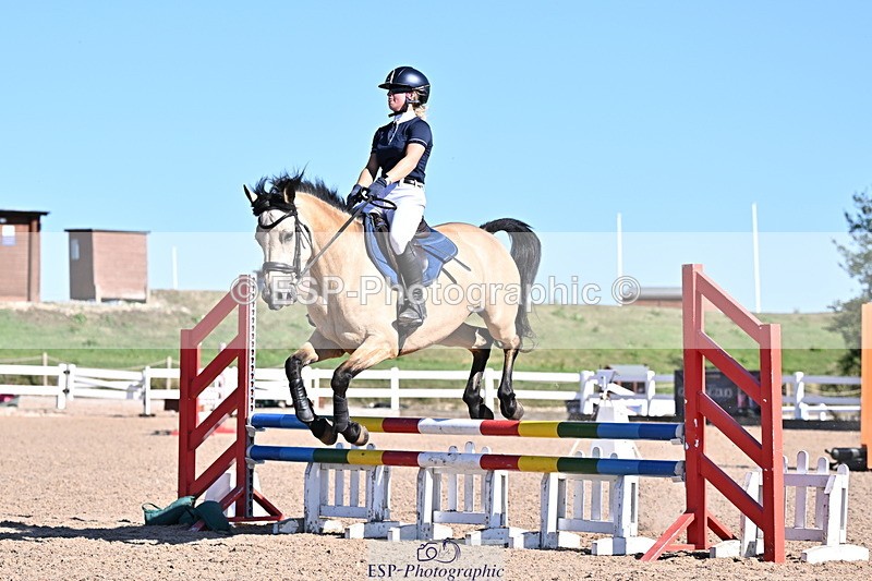 250708A-172737-00220 - 80cm Classes