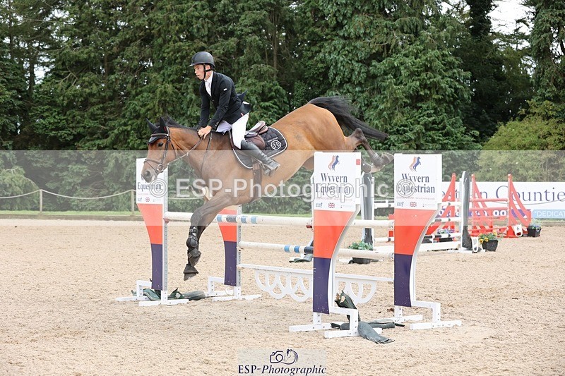 240711-160247-29254 - Cls 124 Foxhunter