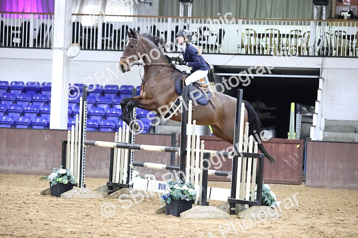 SBM_1989 - Class 8 - Nupafeed Supplements Senior Discovery/ 1m Open