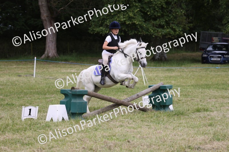 20260614-4382 - Class 25 - Horse and Hound Jumping