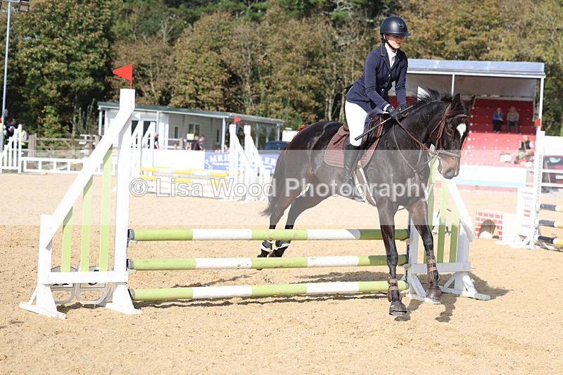 3E7A8080 - Class 4: 70cm open