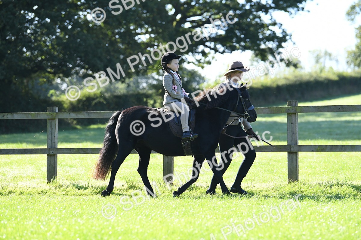 SBM_36715 - S18 - Novice & Newcomers Lead Rein Pony