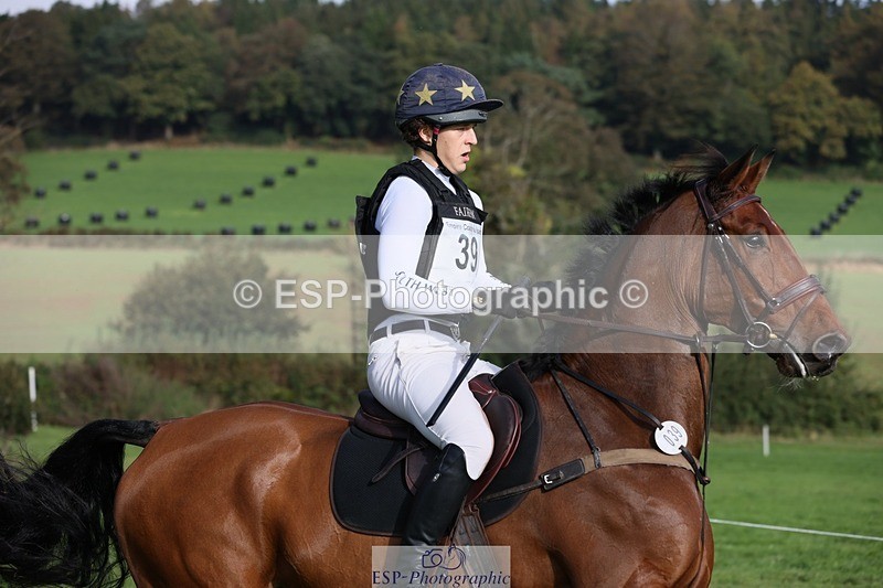 231020-112121-06747 - 039-LAUSANNE.W-Charlie.Ahl-XC