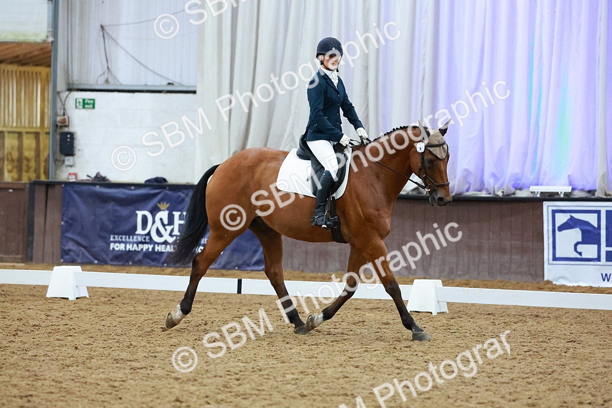 SBM_004184 - Class 12 - E2 Championship - 14.50-15.53