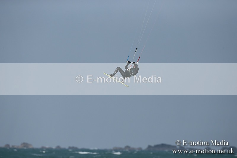 KS 020413-229 - Kite Surfing