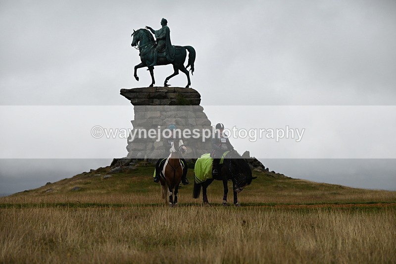 DSC_1992 - Time at Statue 12:13 to 12:32